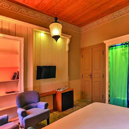 1850 Kemalpasa 阿拉恰特