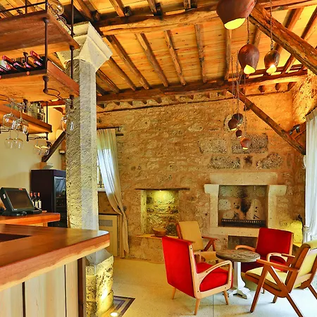 1850 Kemalpasa 住宿加早餐酒店 2*